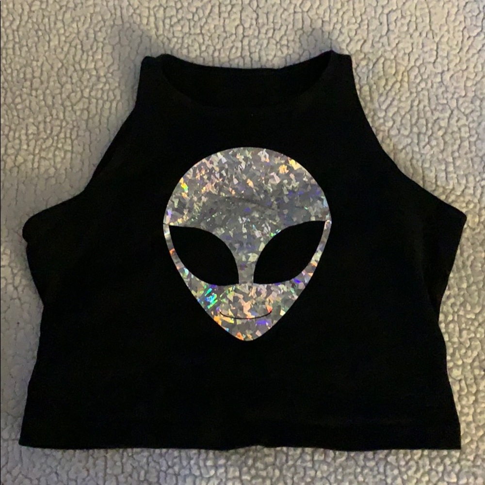 Alien Crop Top 🖖🏼